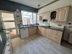 Photo 30- click for photo gallery